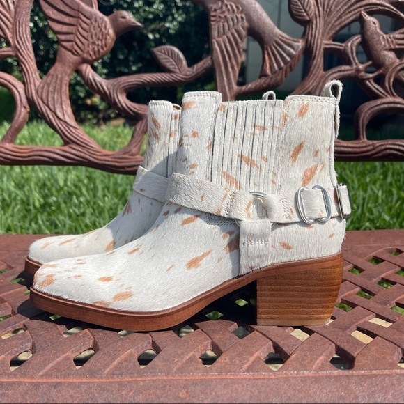 NWT Sam Edelman Exquisite Calf Hair Ballamie Ankle Booties - Picture 12 of 15